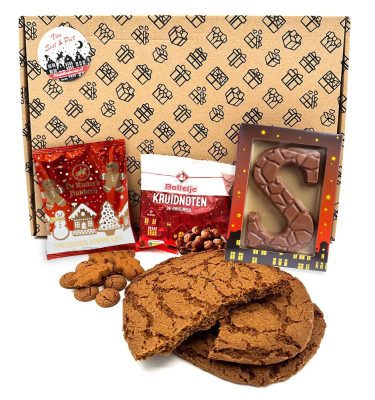 Sinterklaas Brievenbuspakketje Speculaasbrokken 2 Plakken Chocoladeletter Verkade (melk) klein 65 gram Zakje Bolletje Kruidnoten 50 gram en Zakje De Ruiter Speculaaspoppetjes 25 gram