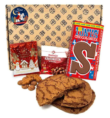 Sinterklaas Brievenbuspakketje Speculaasbrokken 2 Plakken Chocoladeletter (melk) klein 65 gram Zakje Bolletje Kruidnoten 50 gram en Zakje De Ruiter Speculaaspoppetjes 25 gram
